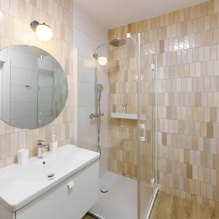 Apartament Aqua W Kolobrzegu 12345 *